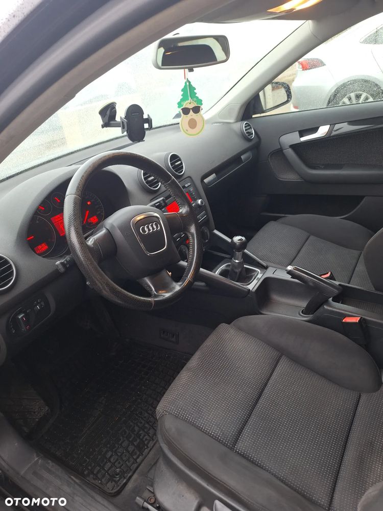 Audi A3 Sportback 2.0 TDI Ambition - 22