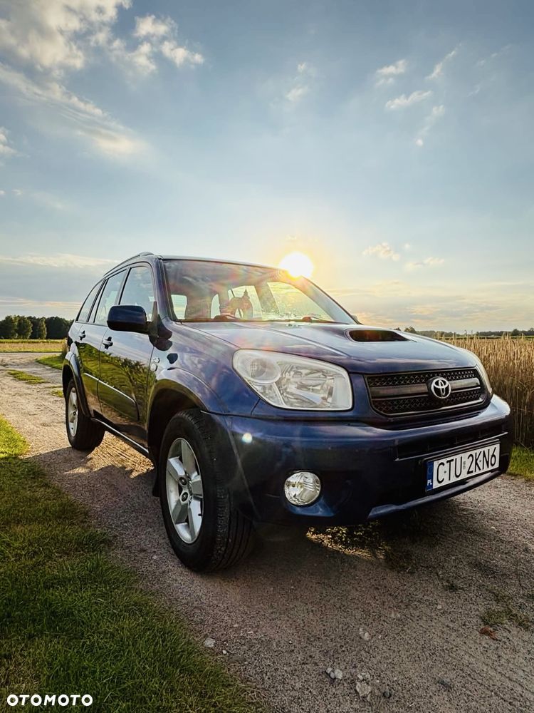 Toyota RAV4 - 2