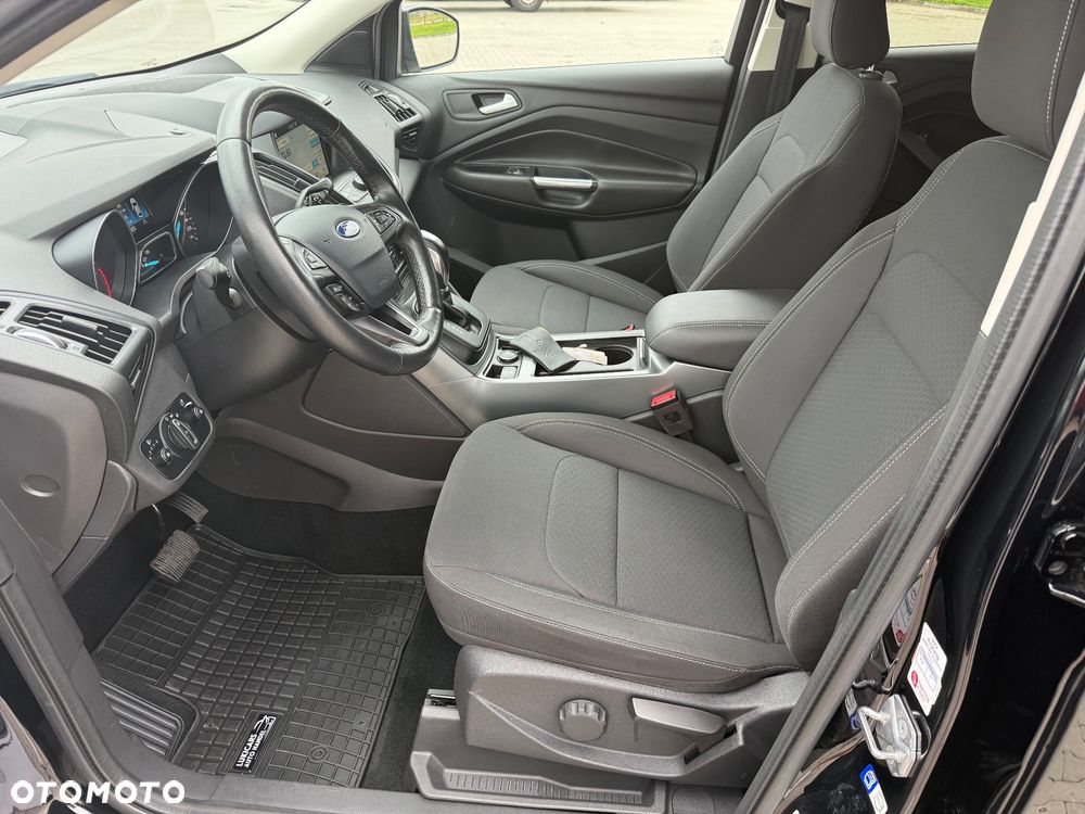 Ford Kuga 2.0 TDCi 4WD Titanium - 24