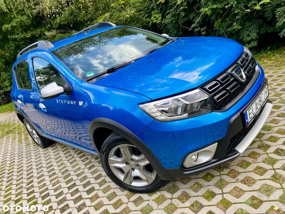 Dacia Sandero Stepway TCe 90 (S&S) Celebration - 2