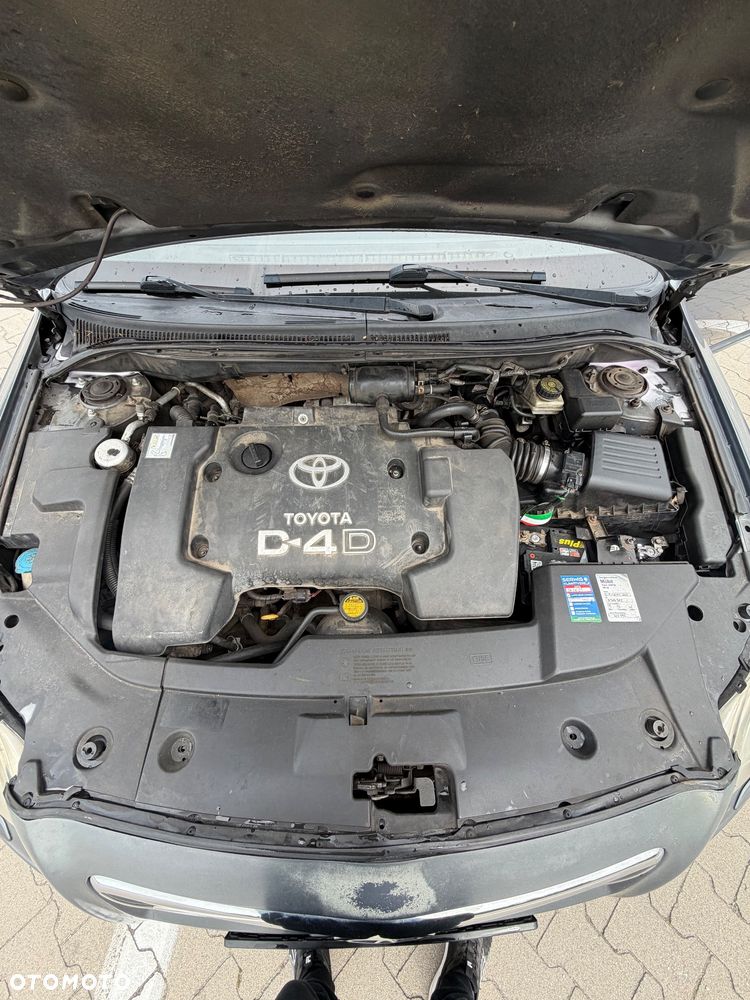 Toyota Avensis 2.0 D-4D Sol - 16