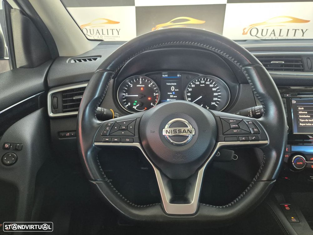 Nissan Qashqai 1.5 dCi VISIA - 15