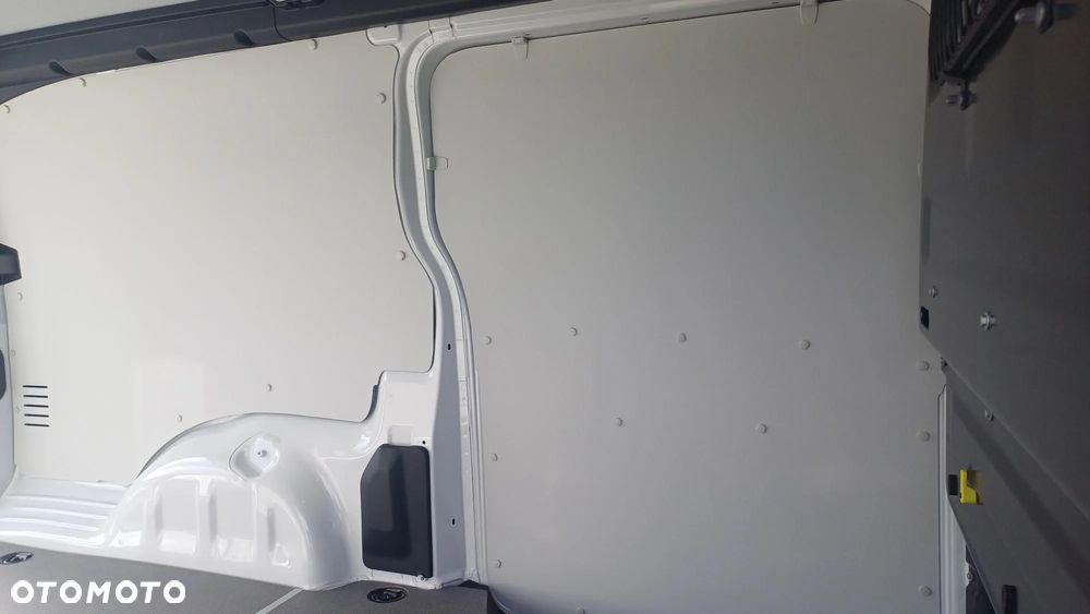 Toyota Proace - 13