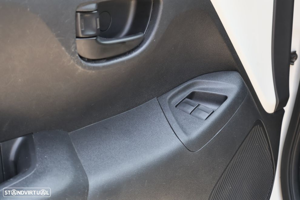 Peugeot 108 1.0 VTi Active - 14