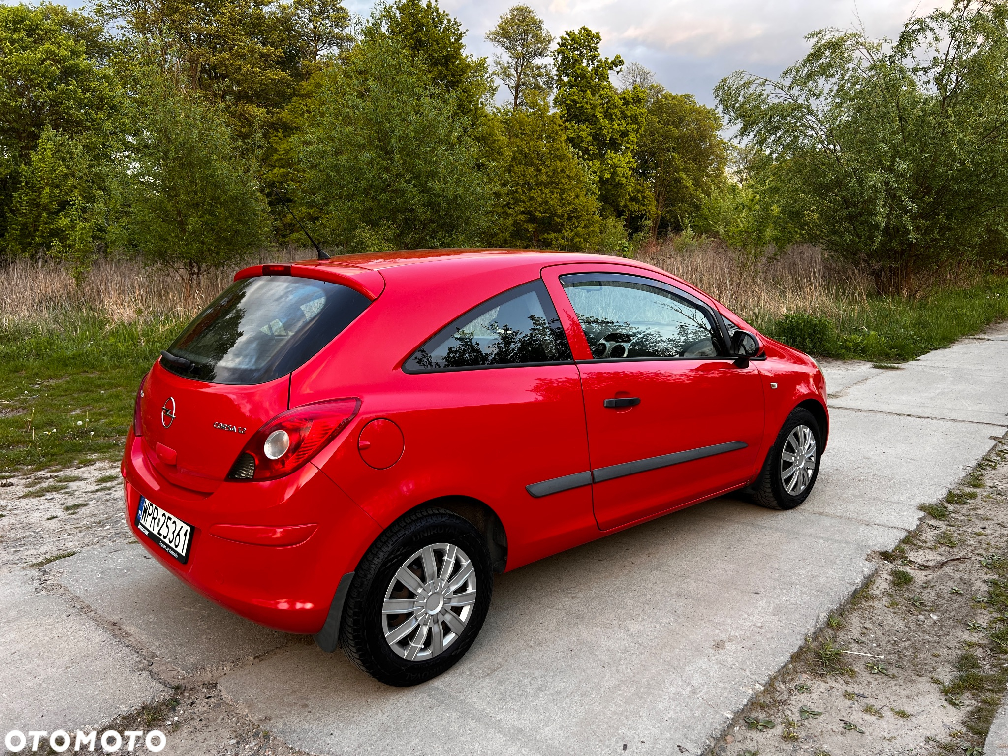 Opel Corsa 1.2 16V Enjoy - 2