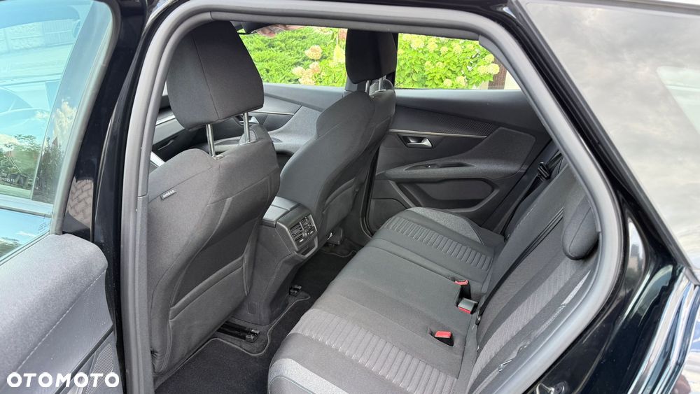 Peugeot 3008 BlueHDi 130 Stop & Start EAT8 Active Pack - 13