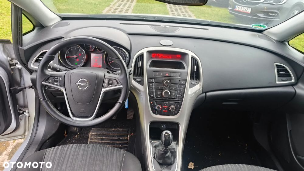 Opel Astra 1.6 Edition Sport - 11