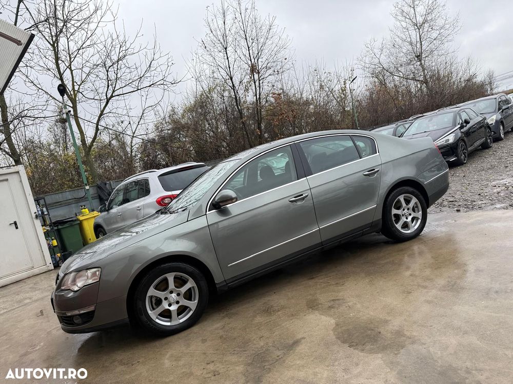 Volkswagen Passat - 26