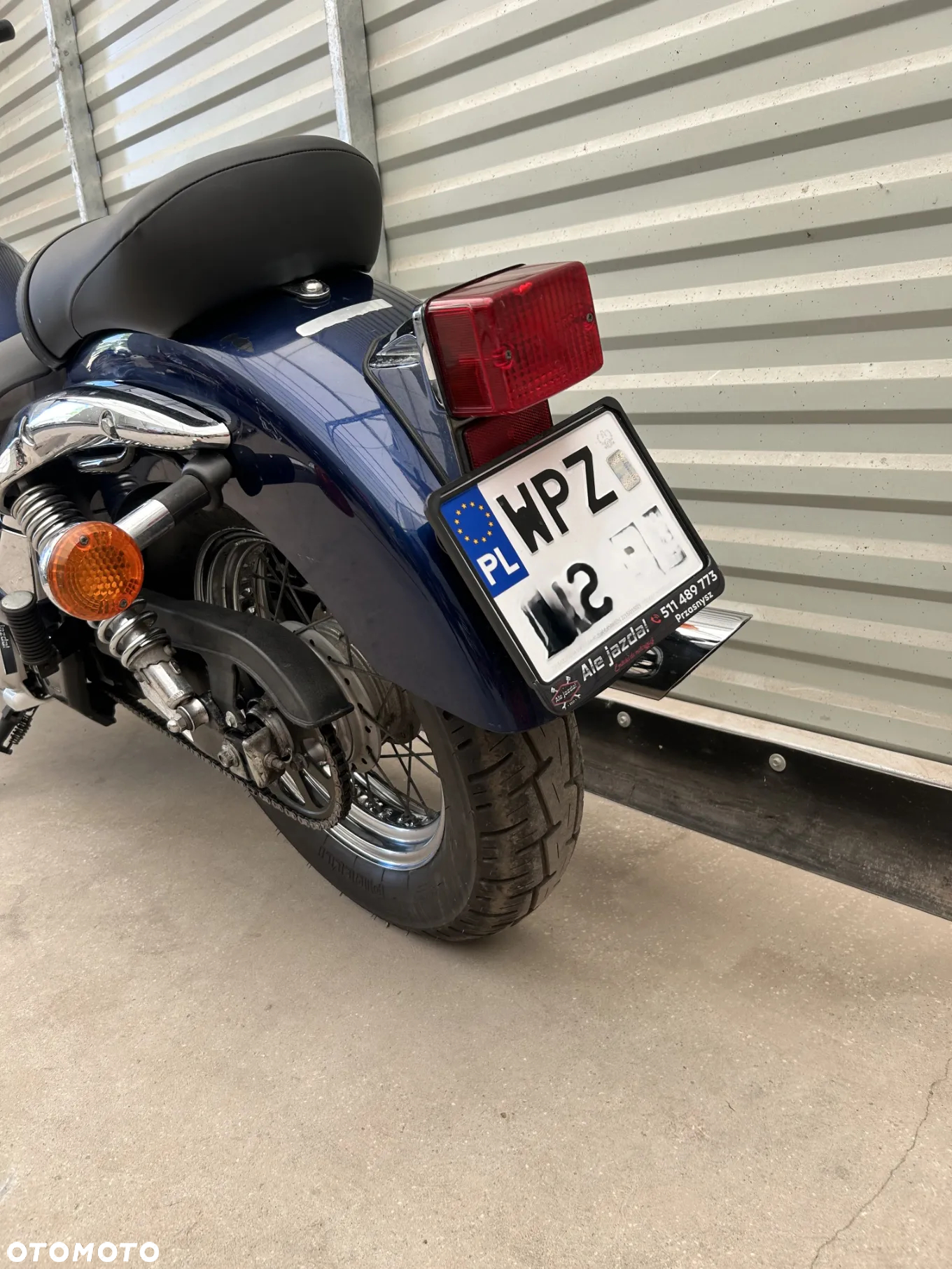 Suzuki Intruder - 3