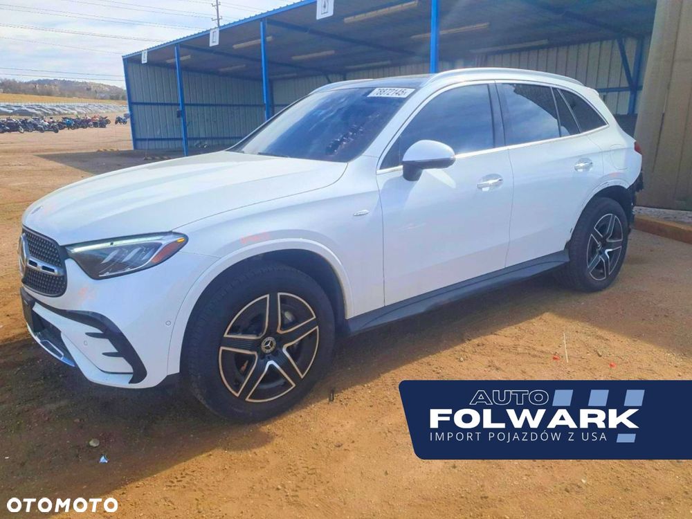 Mercedes-Benz GLC - 1