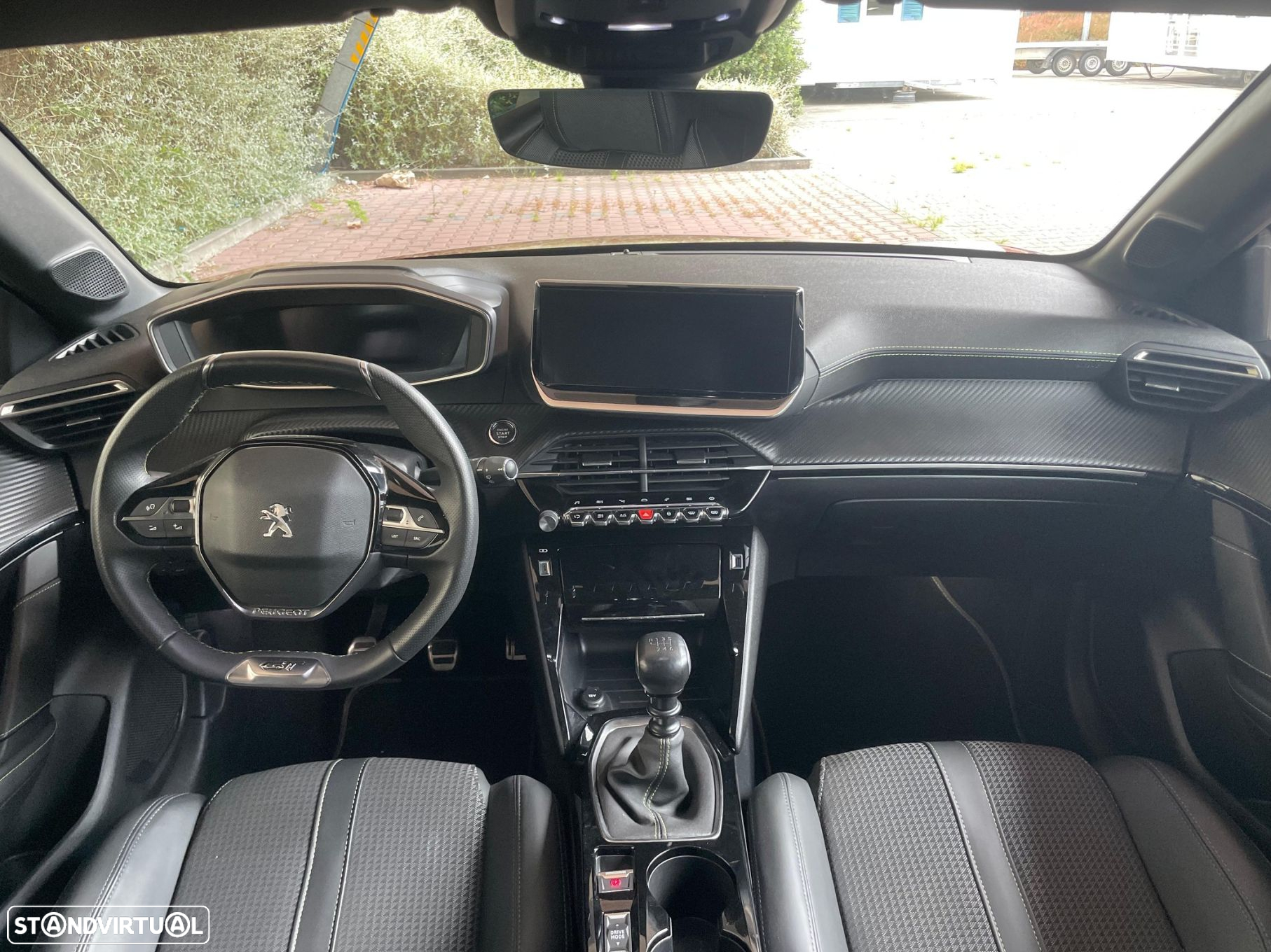 Peugeot 208 1.2 PureTech GT - 13
