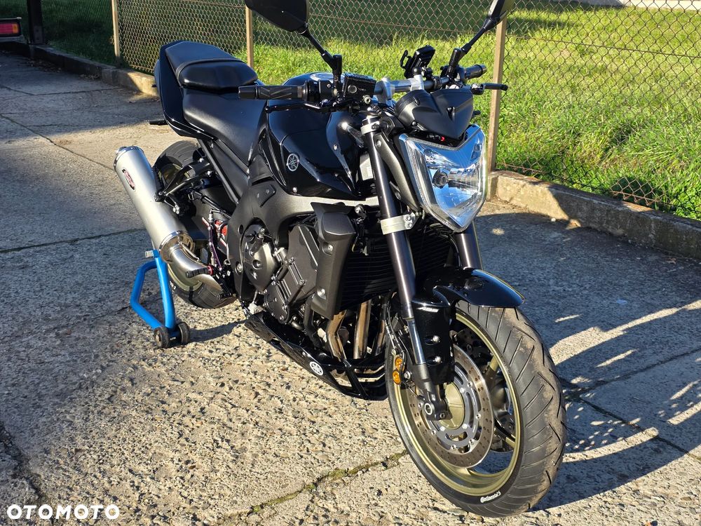 Yamaha FZ - 3