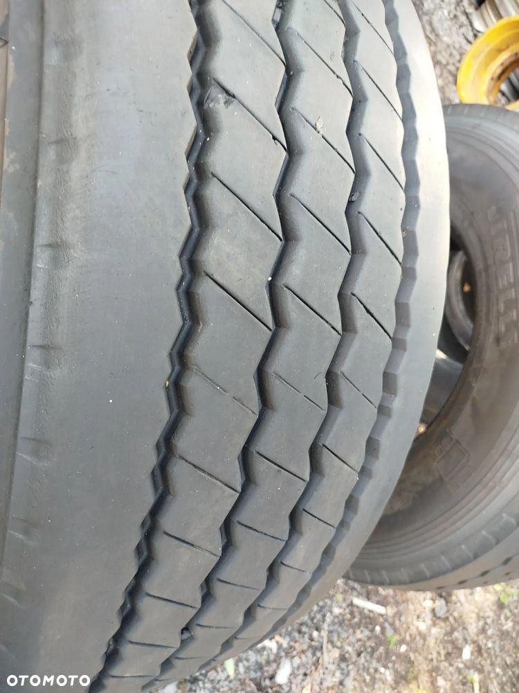 385/65R22.5 Bridgestone R179 AS 1szt x 90% bieżnika - 2