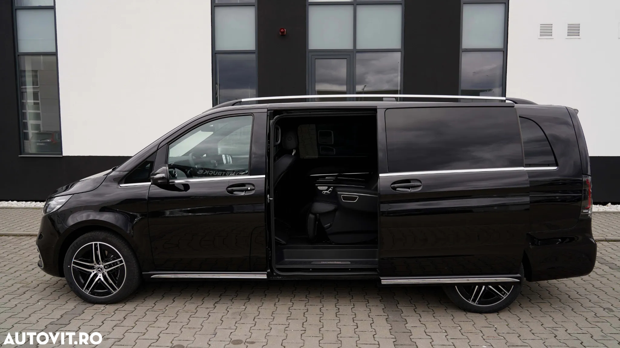 Mercedes-Benz V 300 d Combi Lung 237 CP AWD 9AT AVANTGARDE EDITION - 8