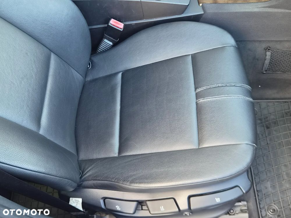 BMW X3 2.5i - 24