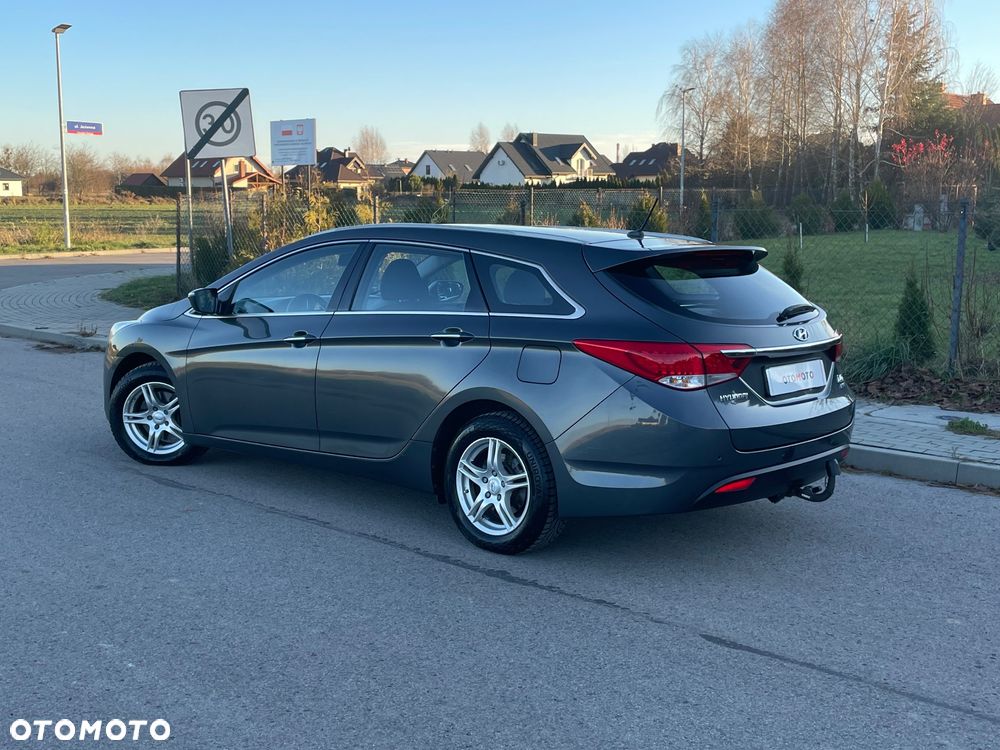 Hyundai i40 1.7 CRDi Comfort + - 22