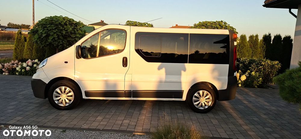 Opel Vivaro - 9