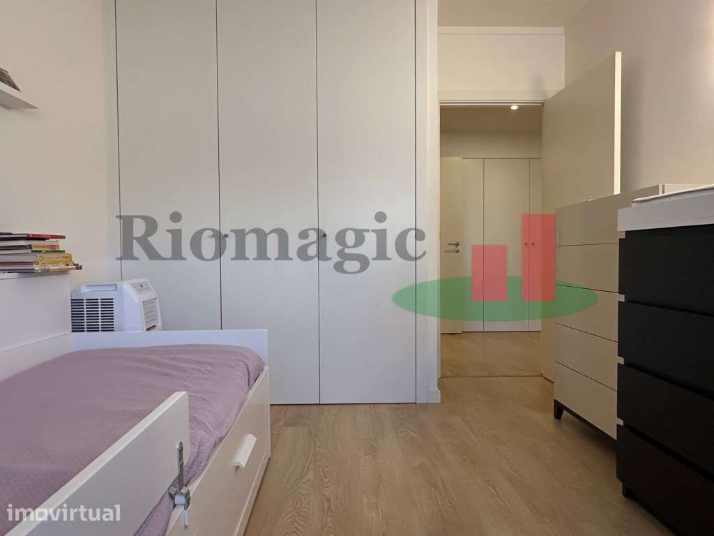 Apartamento T2 com Estacionamento para Arrendamento - Alta de Lisbo... - Grande imagem: 4/12