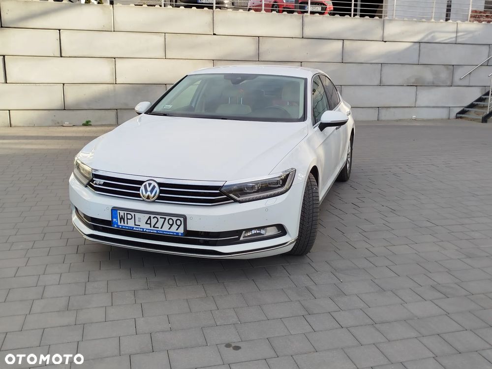 Volkswagen Passat 2.0 TDI BMT Comfortline DSG - 2