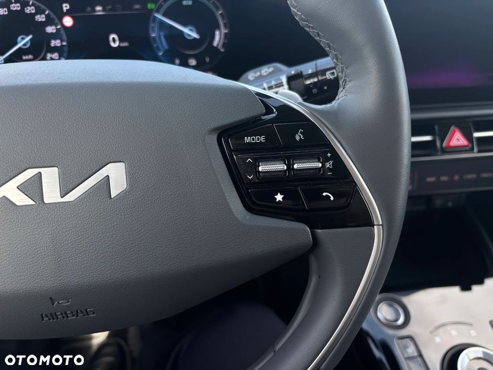 Kia Niro 1.6 GDI Hybrid Business Line - 12