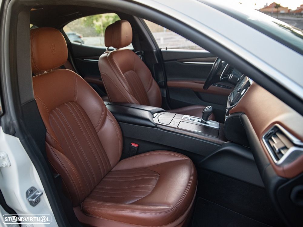 Maserati Ghibli Auto - 9