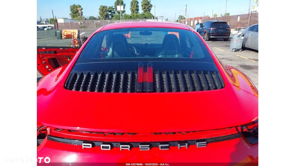 Porsche 911 - 9
