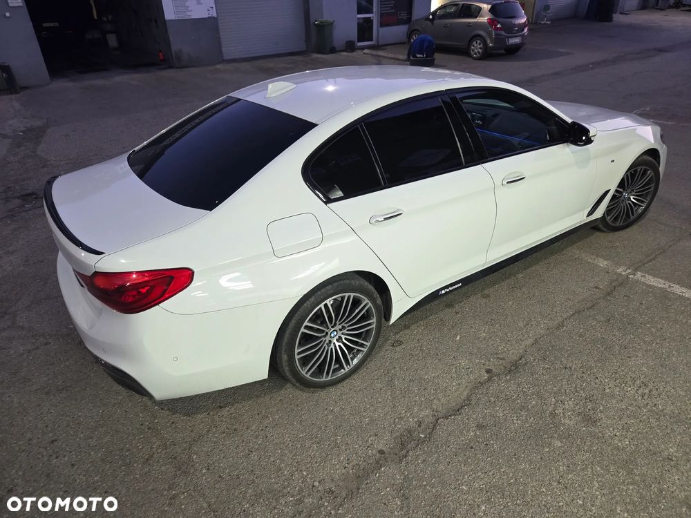 BMW Seria 5 520d Efficient Dynamics M Sport sport - 8