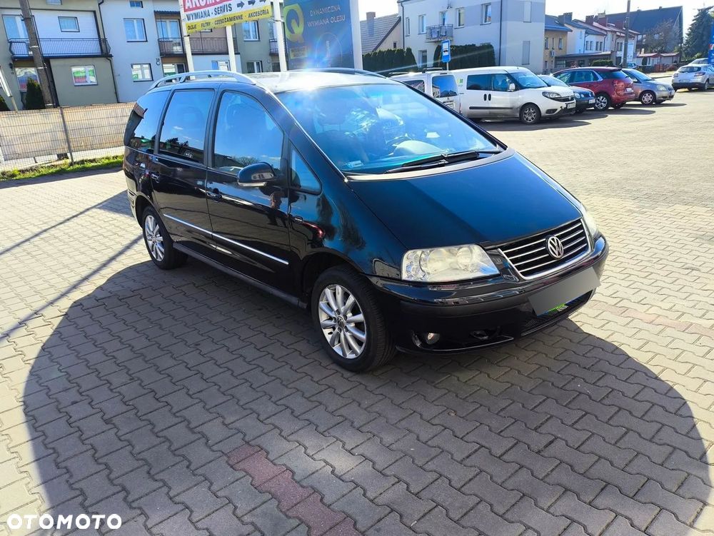 Volkswagen Sharan 1.9 TDI Comfortline - 1