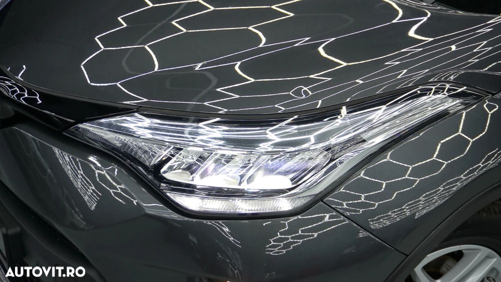 Toyota C-HR Hybrid Business-Edition - 3