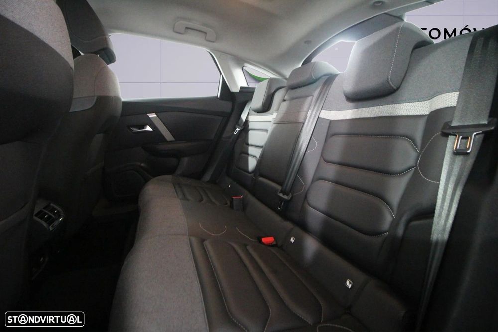 Citroën e-C4 C-Series - 12