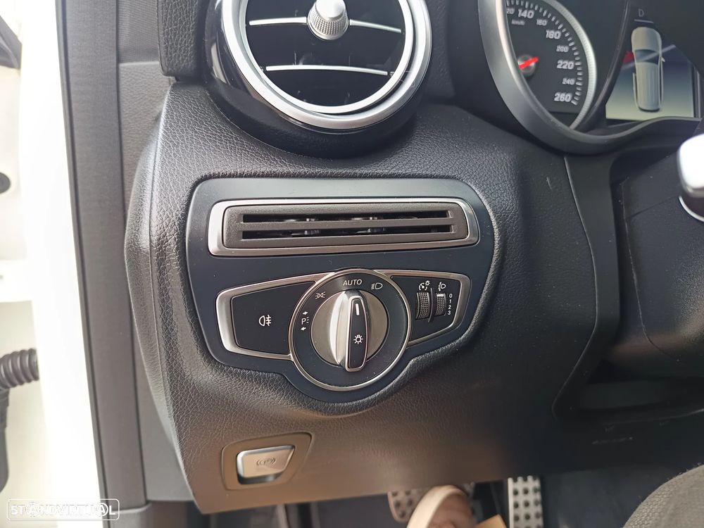 Mercedes-Benz GLC 250 d 4Matic 9G-TRONIC Exclusive - 32