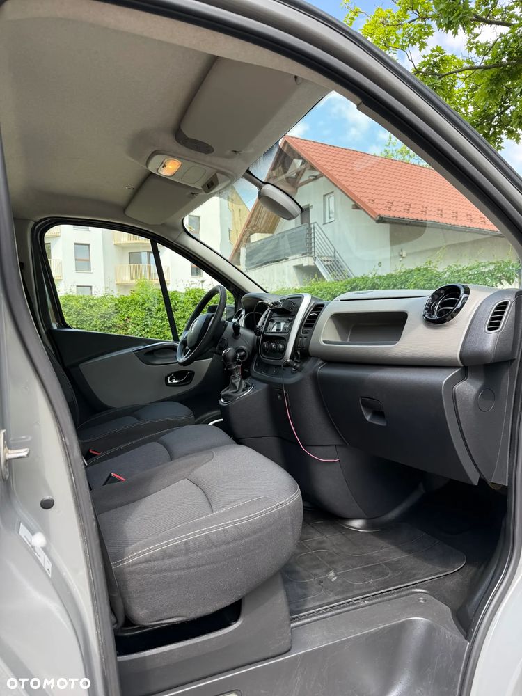 Renault Trafic - 9