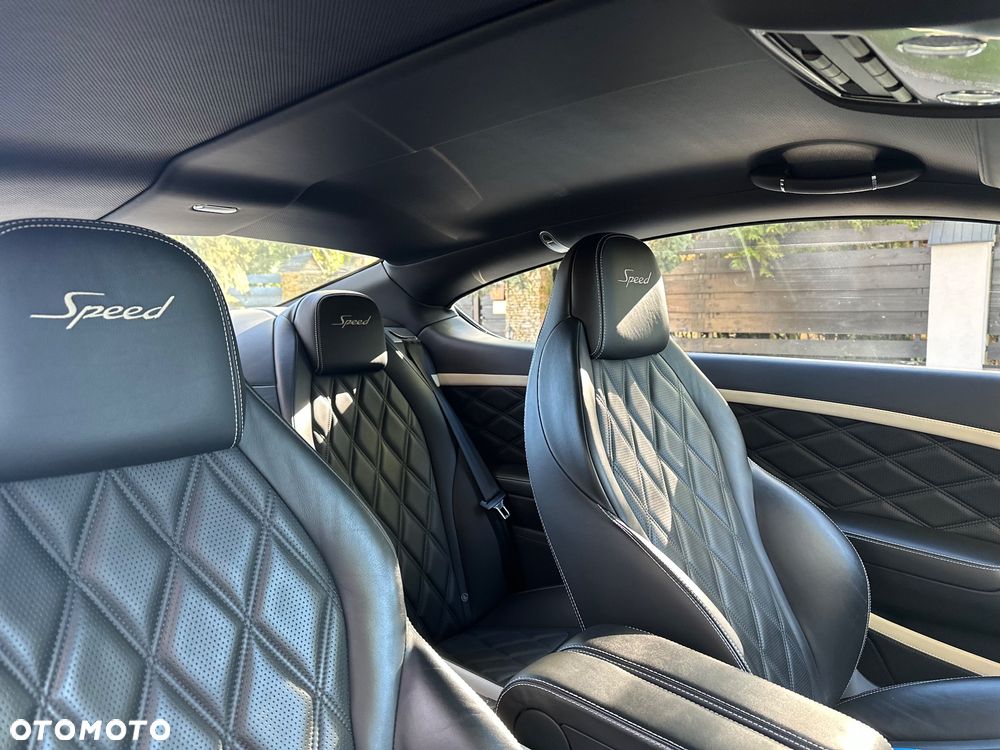 Bentley Continental GT - 12