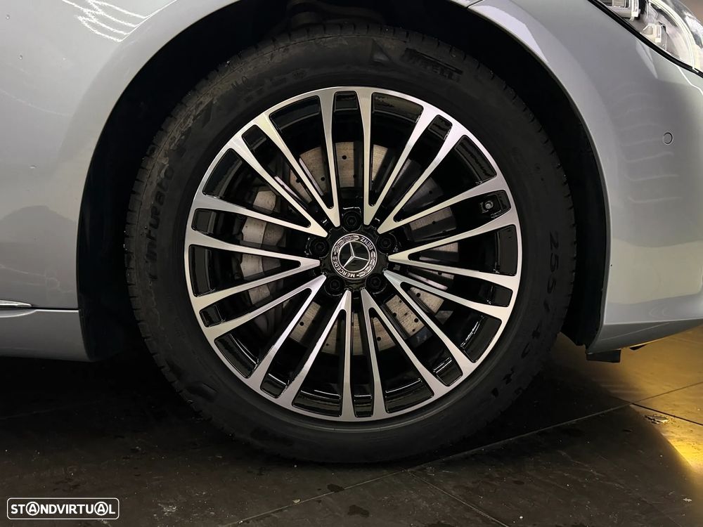 Mercedes-Benz S 580 e Longo - 12