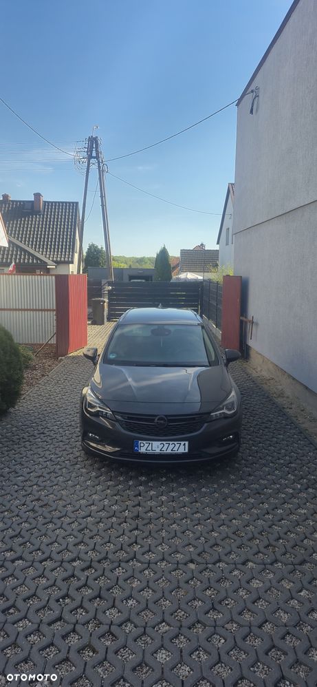 Opel Astra 1.6 BiTurbo D (CDTI) Start/Stop Innovation - 2