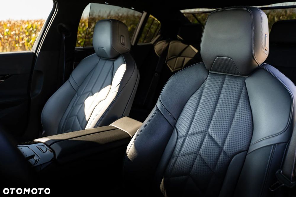 BMW Seria 5 550e xDrive PHEV M Sport - 19