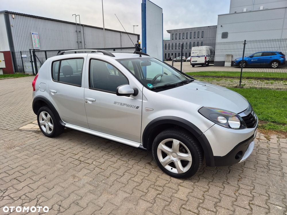 Dacia Sandero 1.6 MPI Stepway - 4