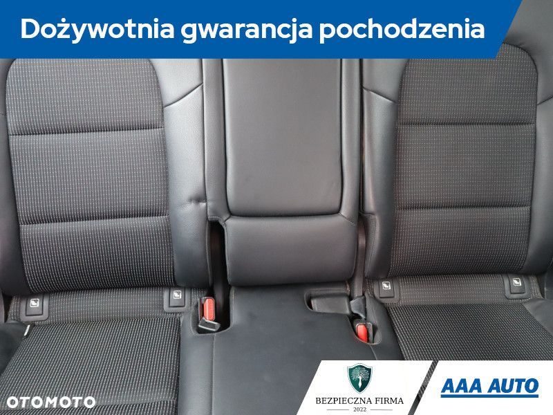 Kia Sportage - 12