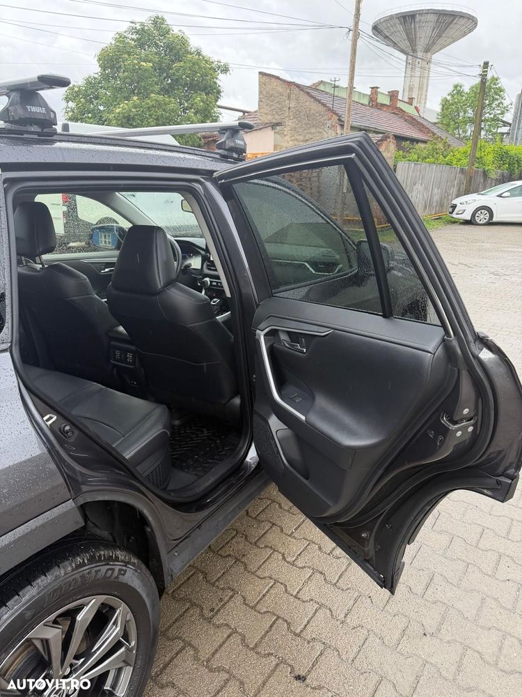 Toyota RAV4 2.5 VVT-iE 4x4 Luxury - 12