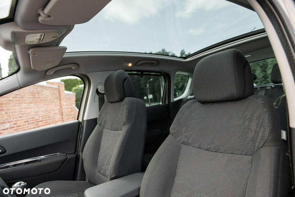 Peugeot 3008 HDi 115 Allure - 6