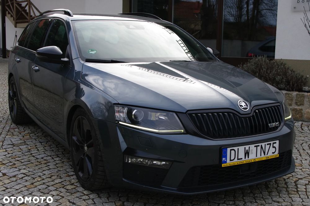 Skoda Octavia 2.0 TDI RS DSG - 15