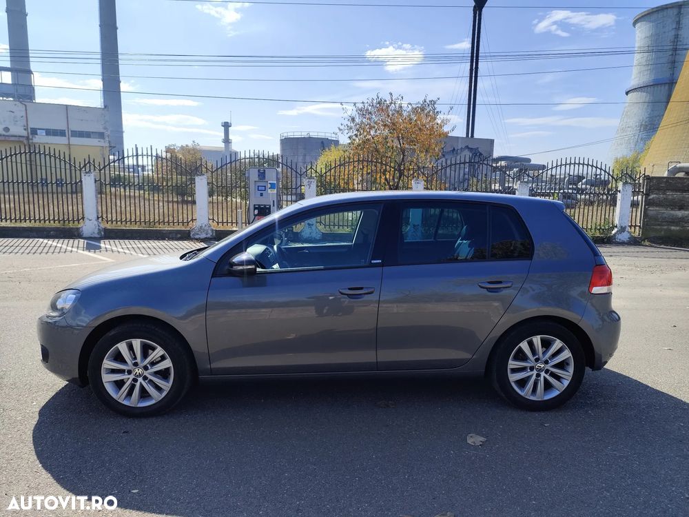 Volkswagen Golf - 17