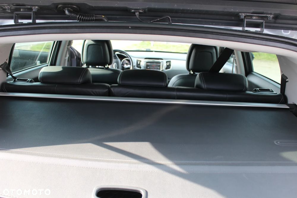 Kia Sportage 1.7 CRDI 2WD ISG Dream-Team Edition - 18