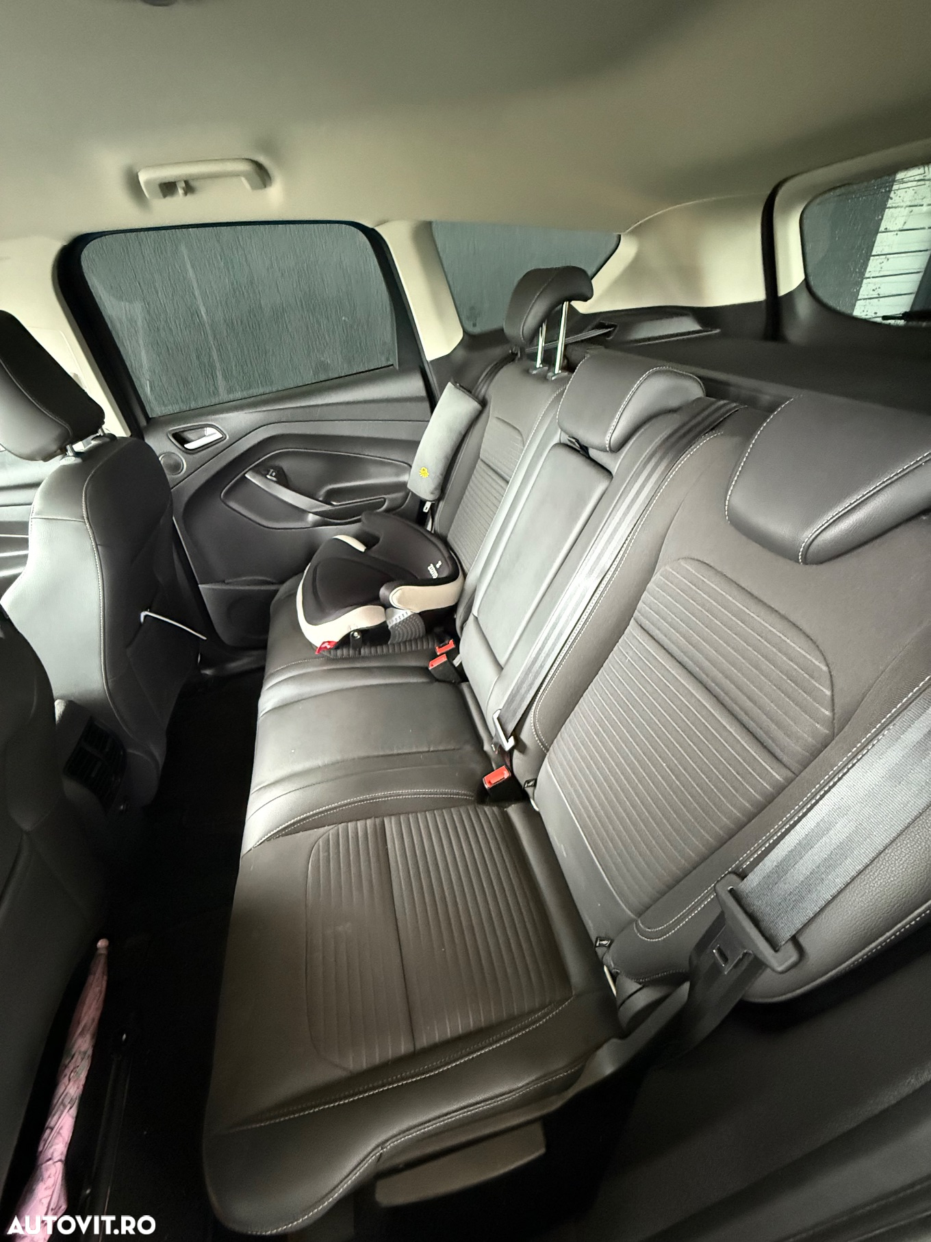 Ford Kuga 1.5 EcoBoost 4x4 Aut. Titanium - 14