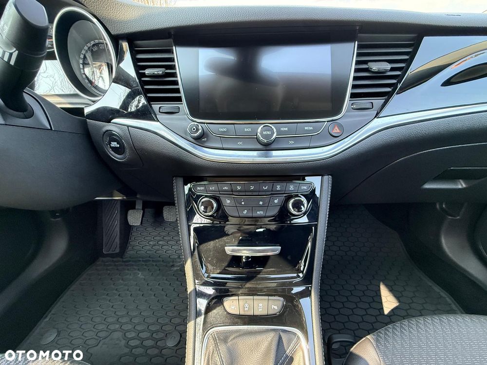 Opel Astra 1.6 BiTrb D (CDTI) Start/Stop Innovation - 16