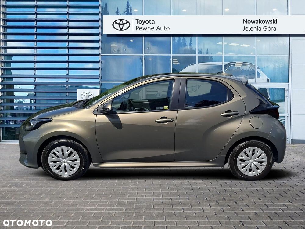 Toyota Yaris - 3