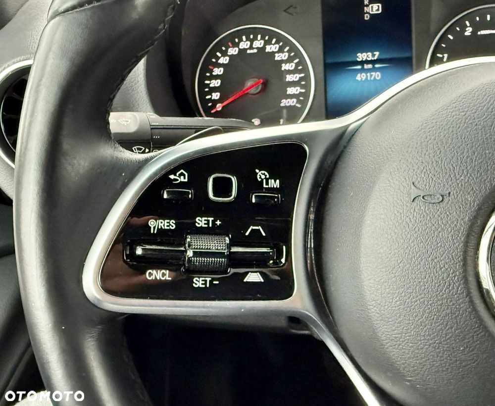 Mercedes-Benz Sprinter - 26