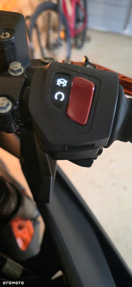 KTM RC 125 - 7