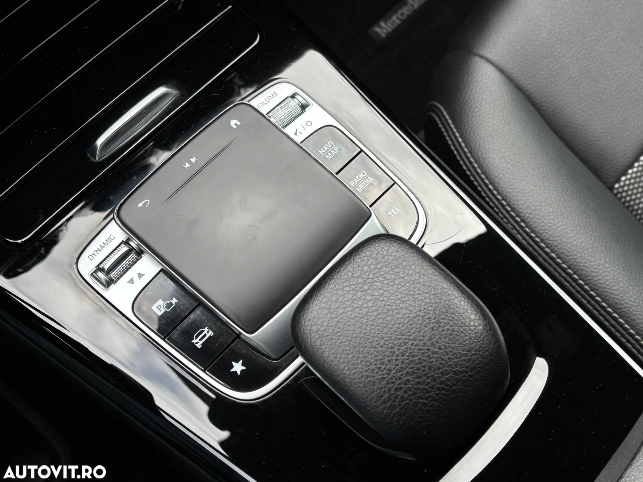 Mercedes-Benz CLA - 27