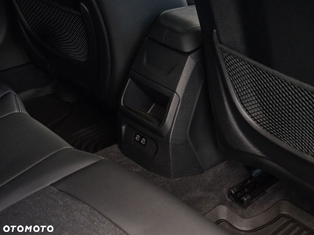 BMW Seria 1 118d Sport Line - 27